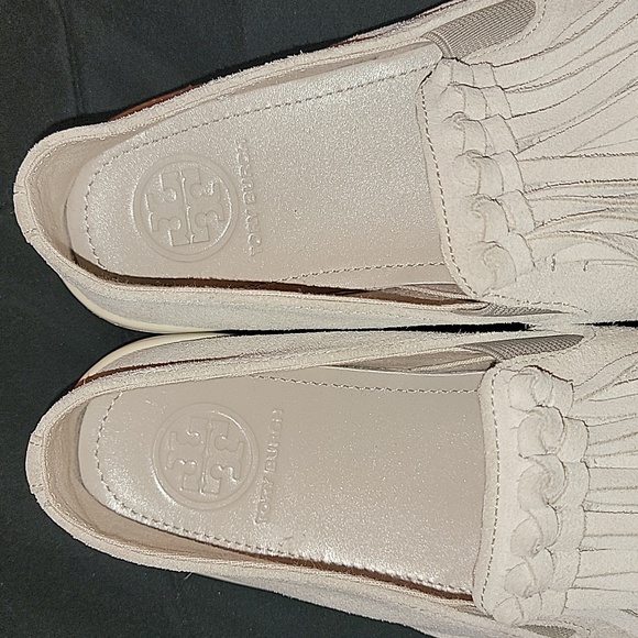Tory Burch Fria Fringe Suede Slip On - Picture 3 of 6